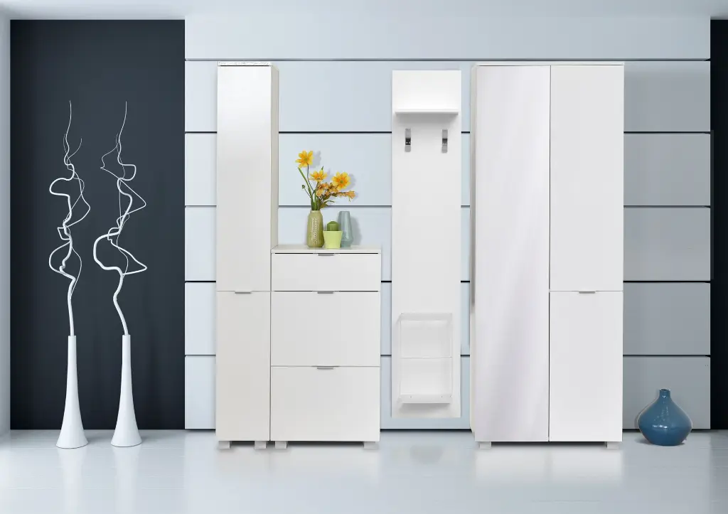 Predsoblje belo sjaj ogledalo -novembar 2018.webp