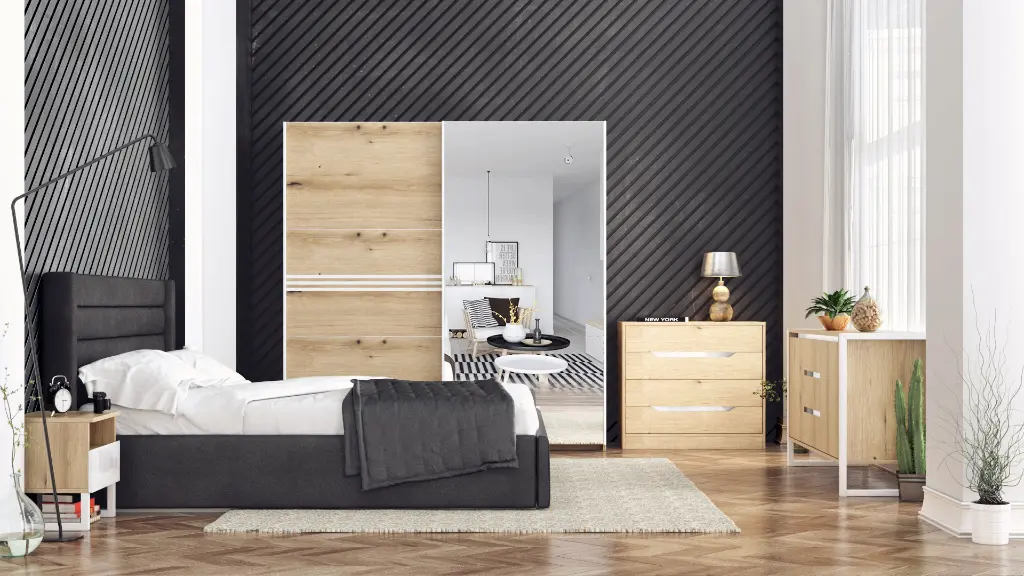 МС Lunar- CEO  +WG- cam01.webp