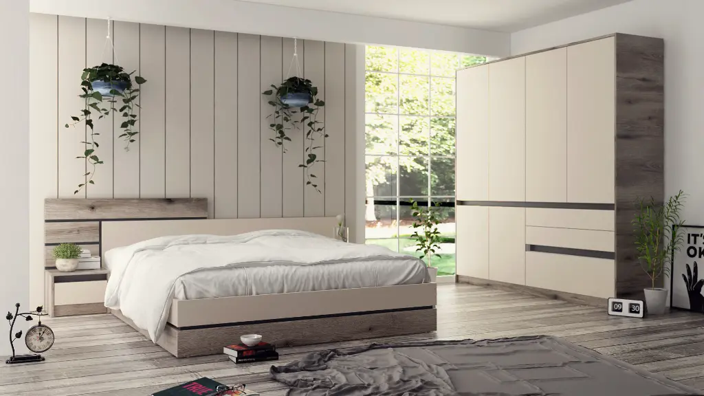 BS Livorno- FEO + champagne- cam01.webp