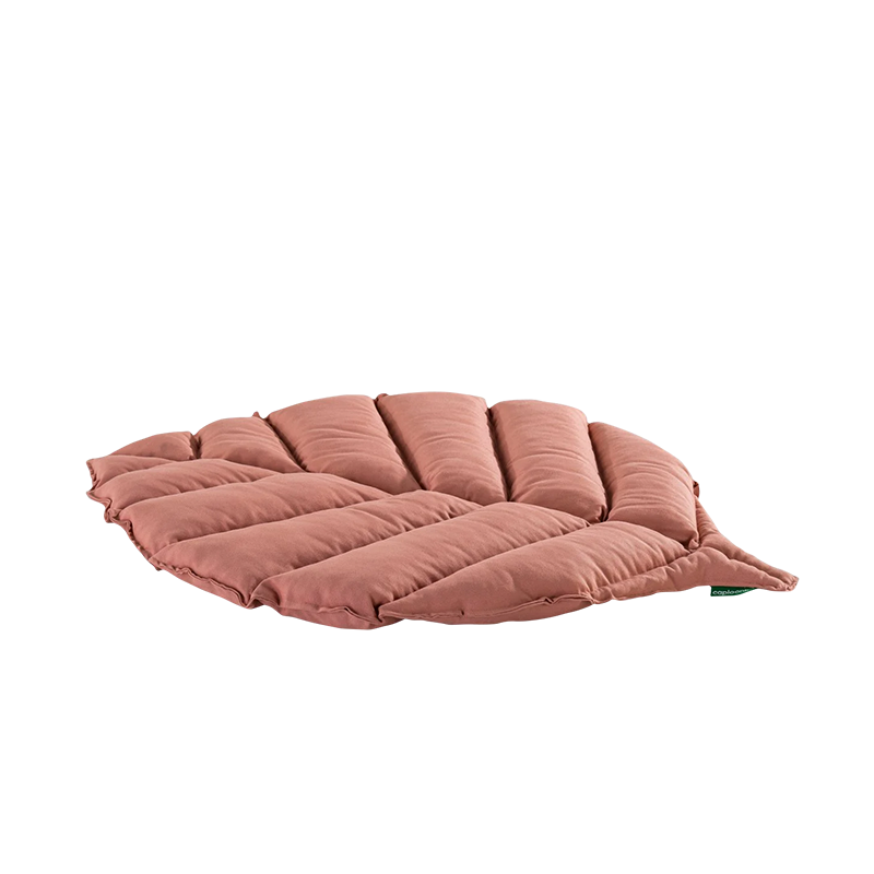 [012126] Детска възглавница PINK HOUSE листо - тъмнорозова